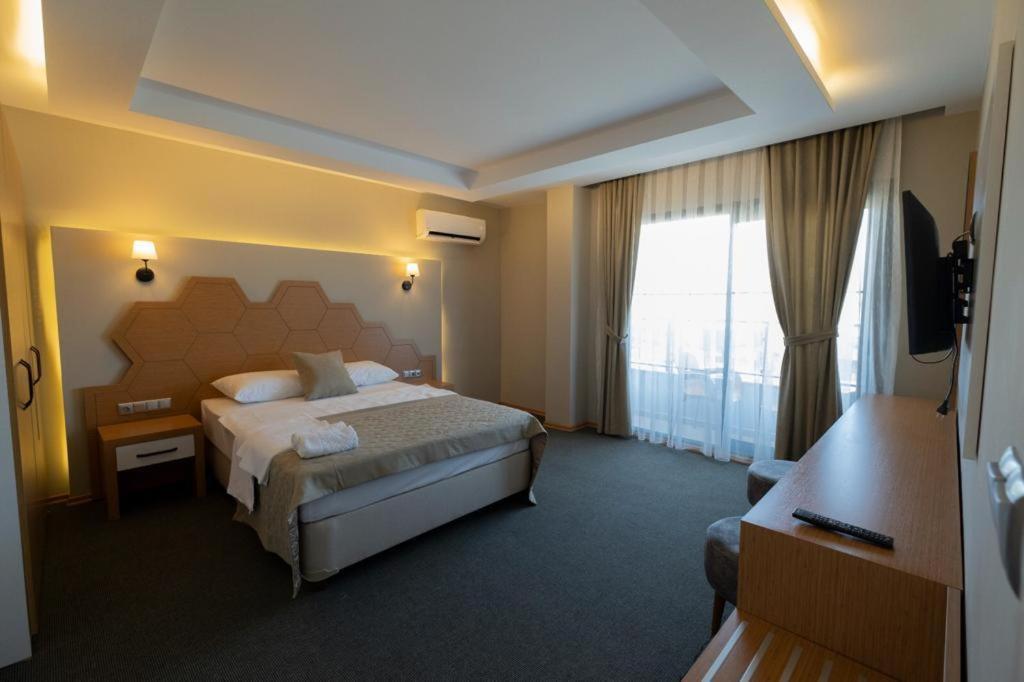 Palmila Butik Otel Silifke Exterior photo
